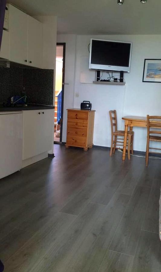 Cap De Mer - Vue Sur Mer - Une Chambre - Une Terrasse - Acces Direct Plage - Commerces A Proximites Ле Баркарес Экстерьер фото