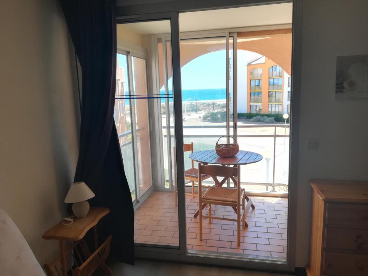 Cap De Mer - Vue Sur Mer - Une Chambre - Une Terrasse - Acces Direct Plage - Commerces A Proximites Ле Баркарес Экстерьер фото